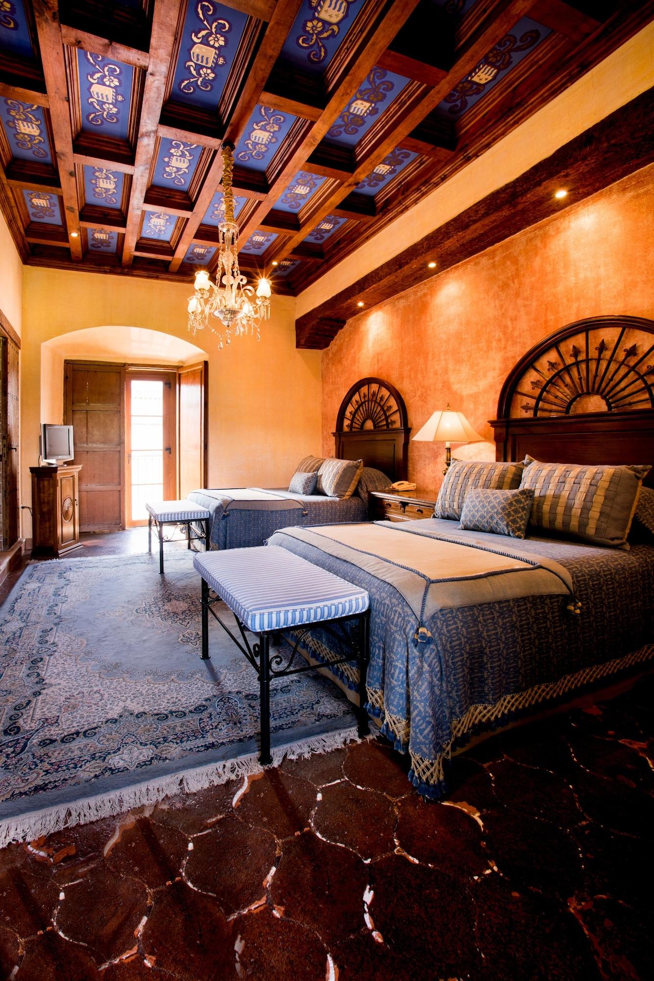 Hotel Palacio De Dona Leonor Antigua Esterno foto