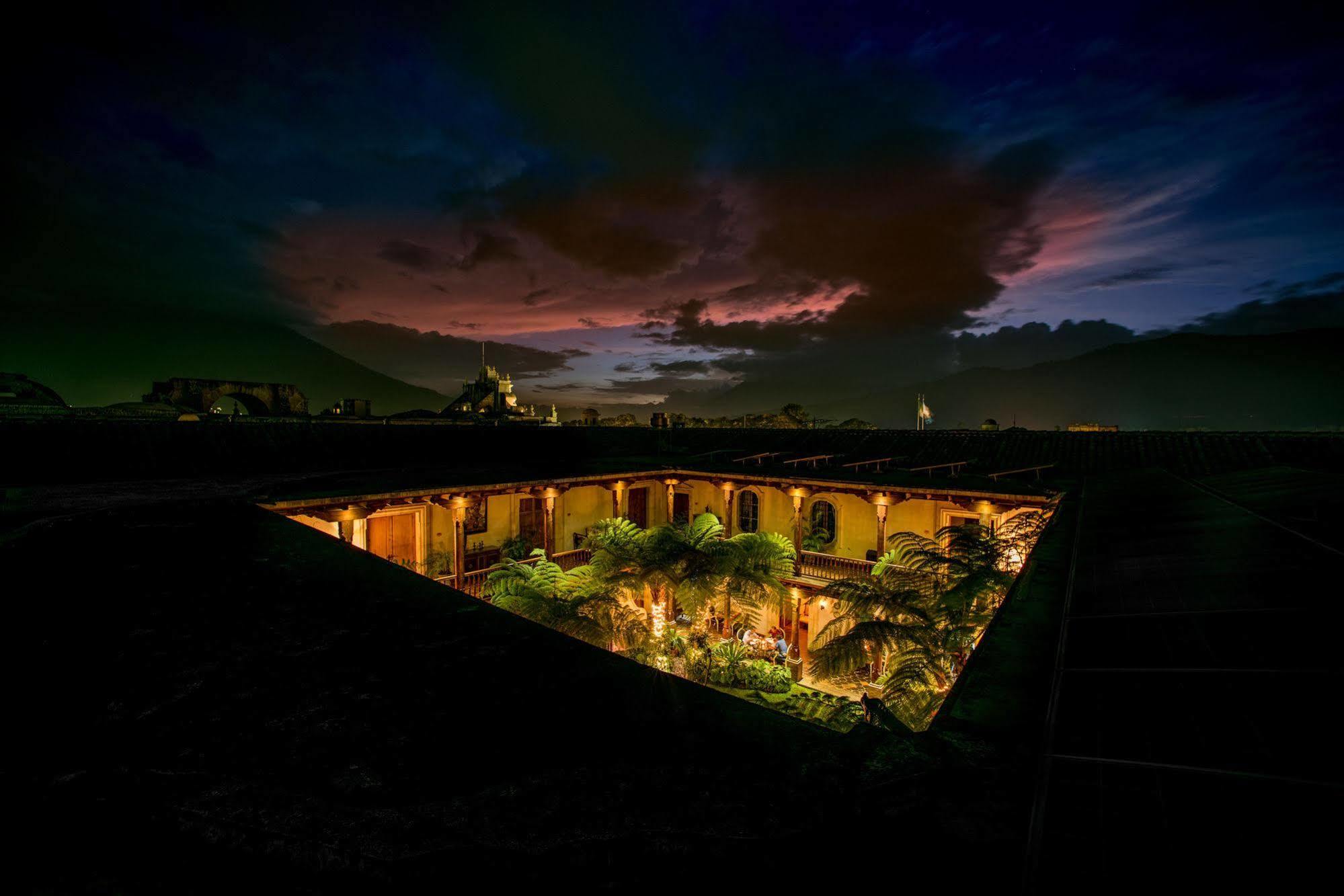 Hotel Palacio De Dona Leonor Antigua Esterno foto